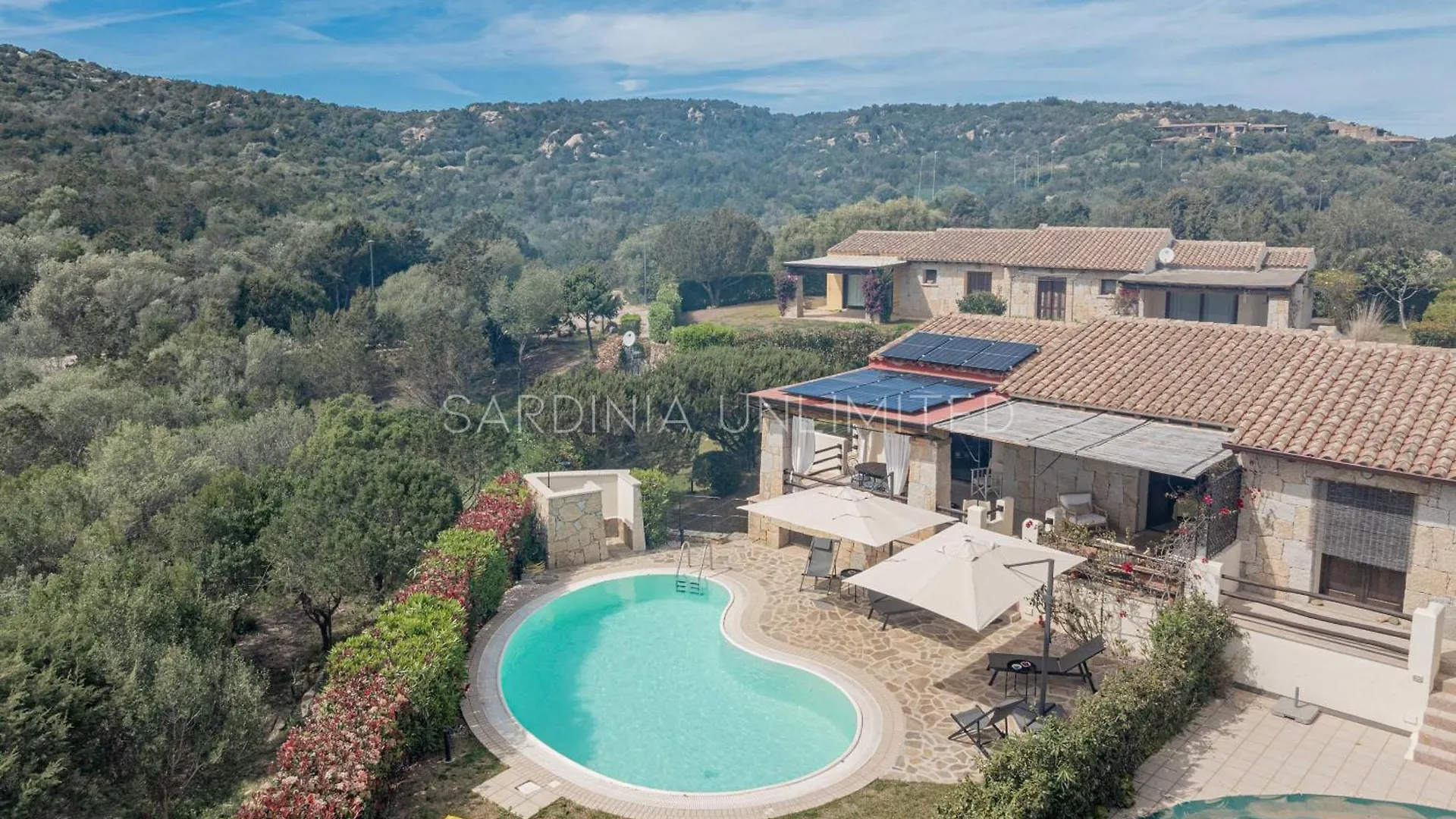 Villa Flor De Lis Punta Molara Itália